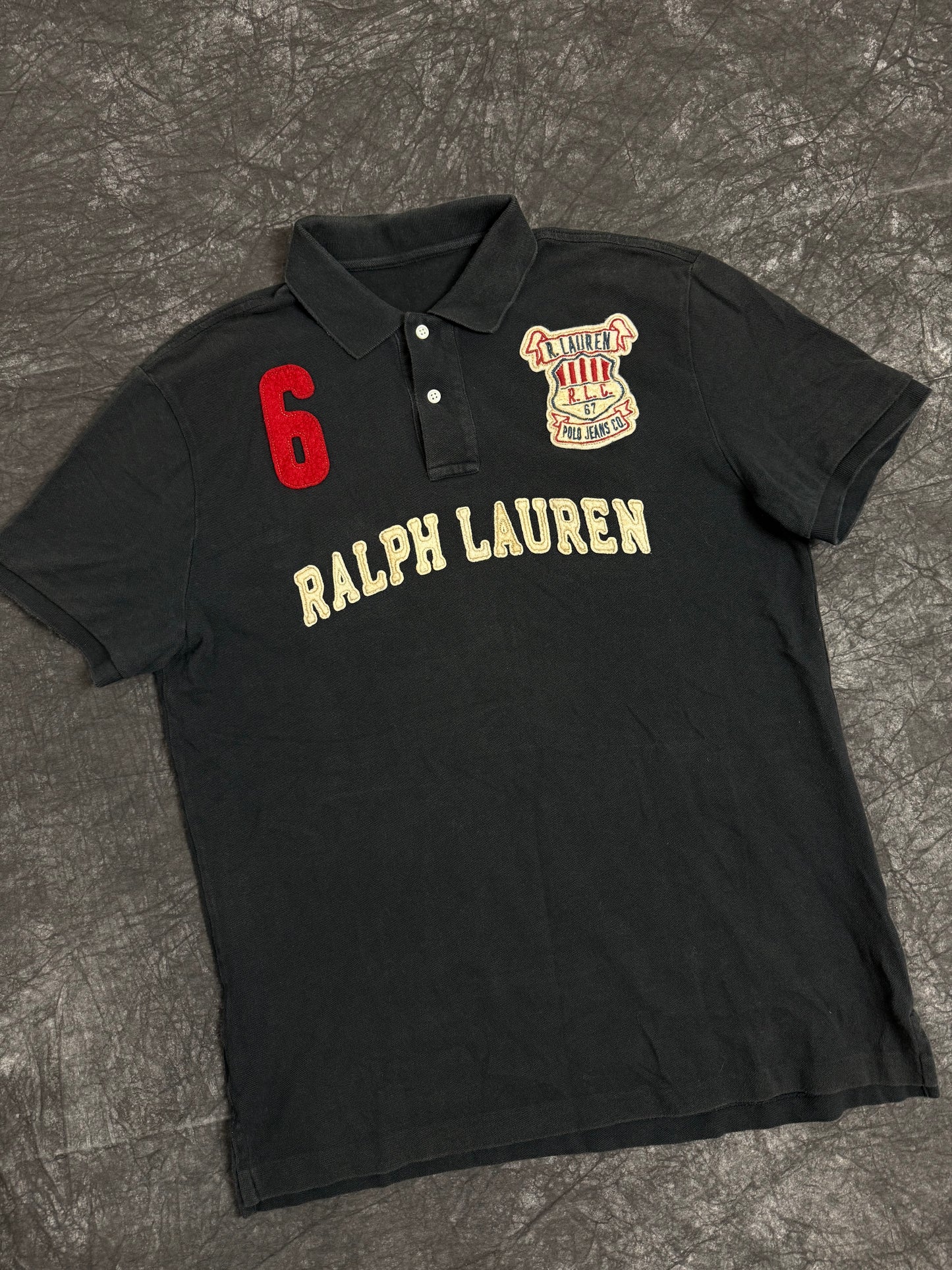 Ralph Lauren Polo (L)