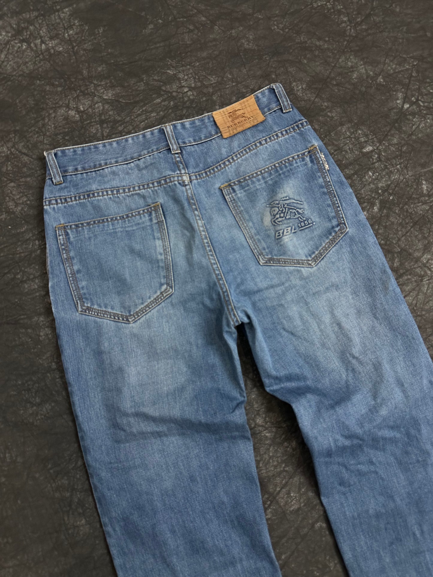 Burberry Baggy Jeans (W32/L30)