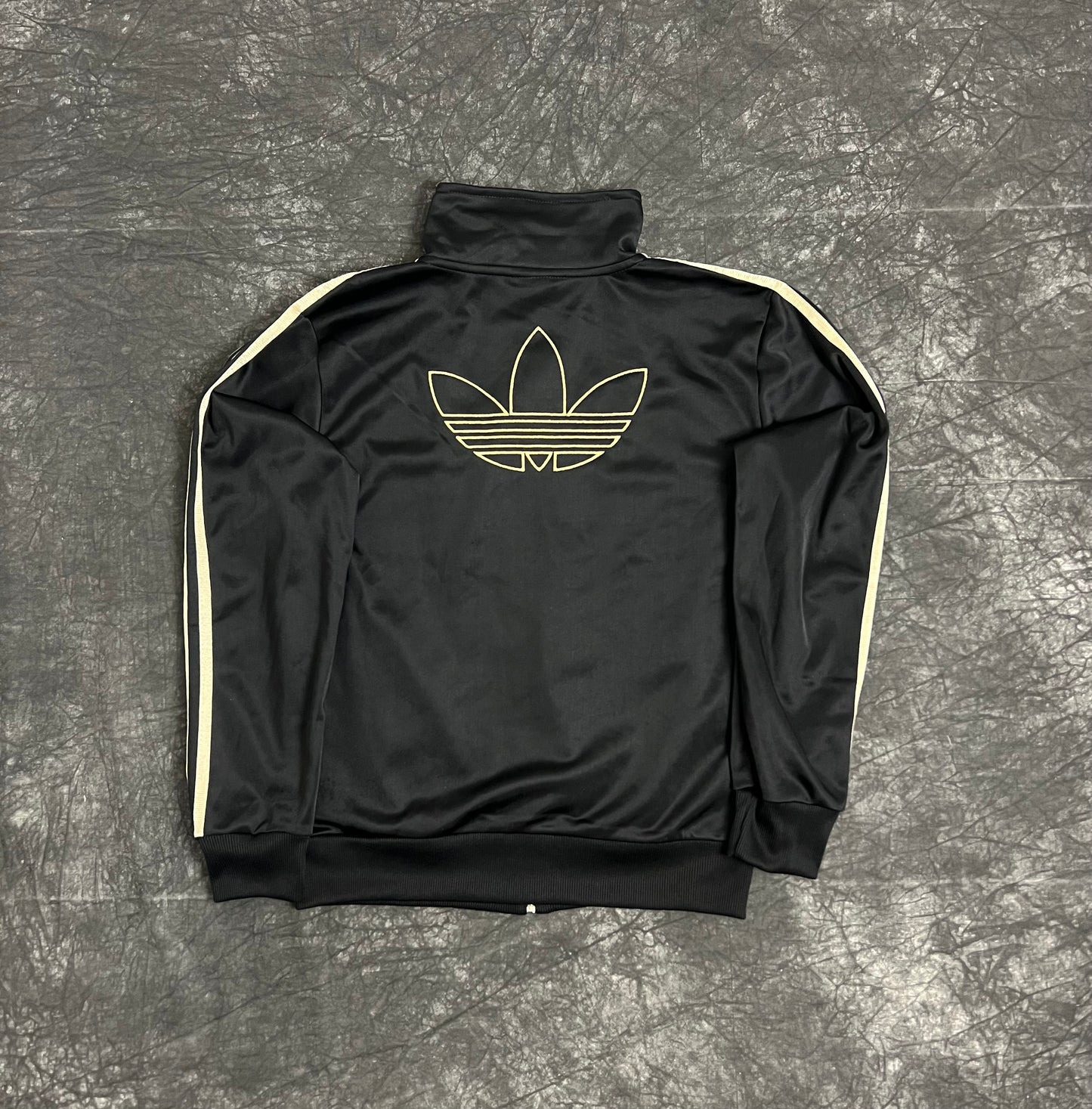 Vintage Adidas Trackjacket (S/M)