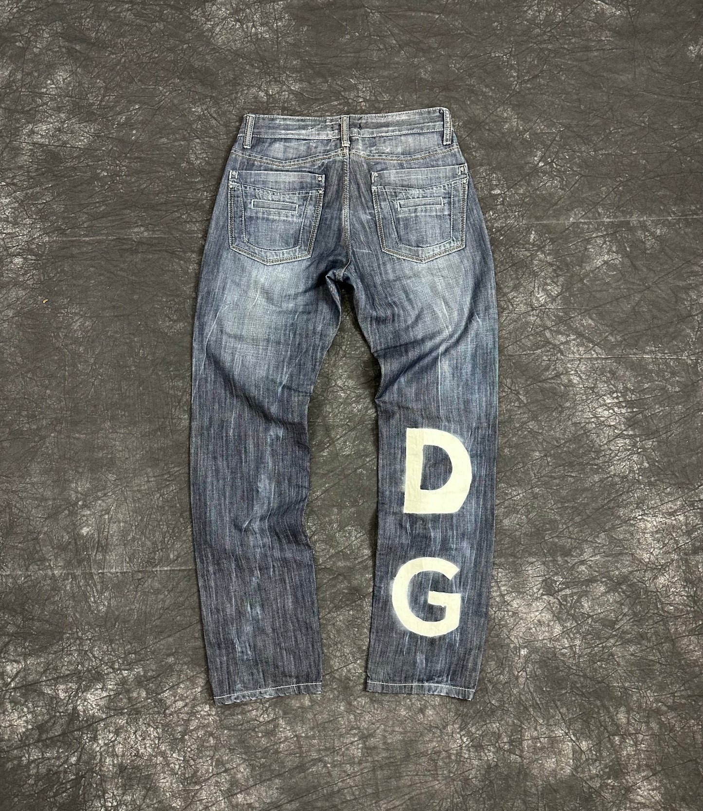 Dolce & Gabbana Baggy Jeans (32)