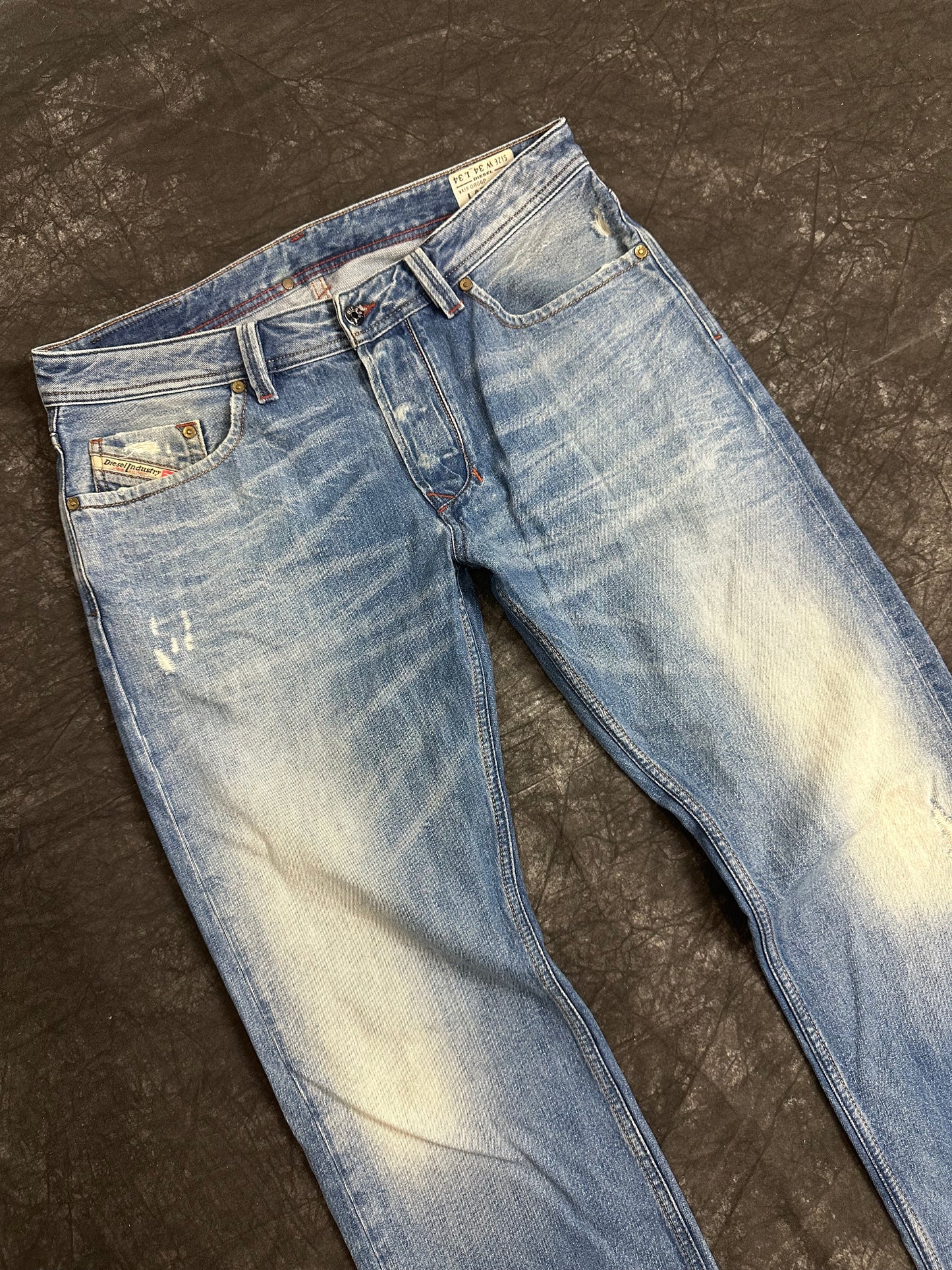 Vintage Baggy Diesel Jeans (34)